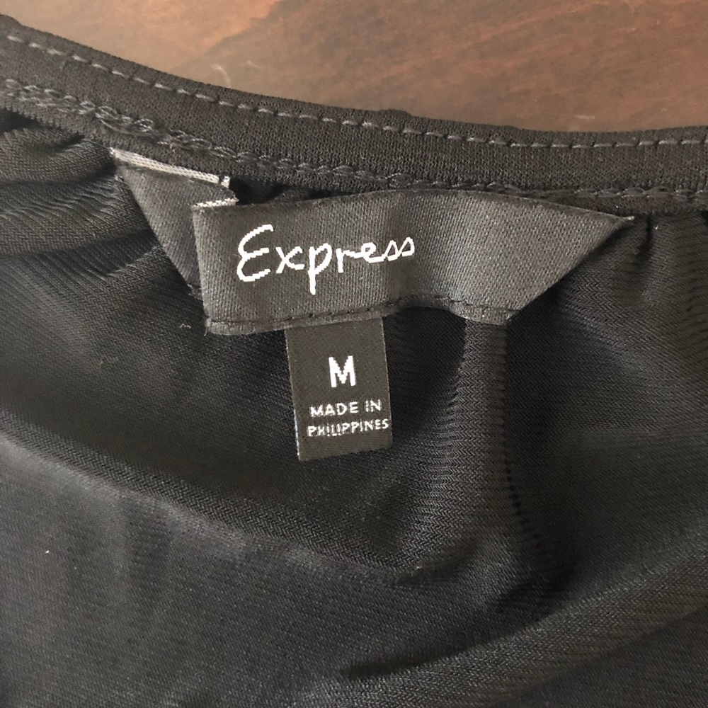 Express dress - Picture 6 of 6